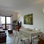 Sta. Eulalia Mar A31 Daire *