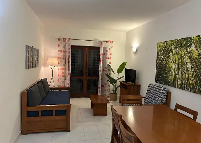 Sta. Eulalia Mar A31 * Albufeira